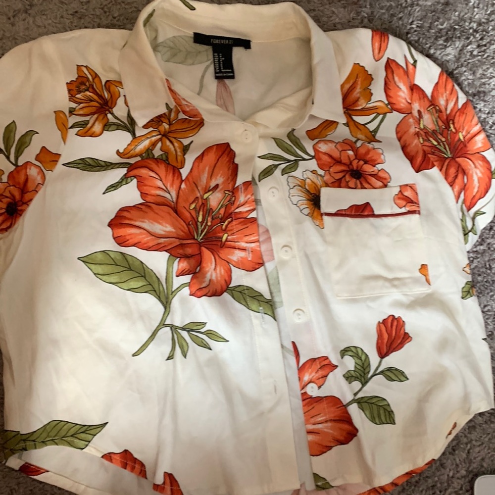 Cropped Hawaiian tee shirt